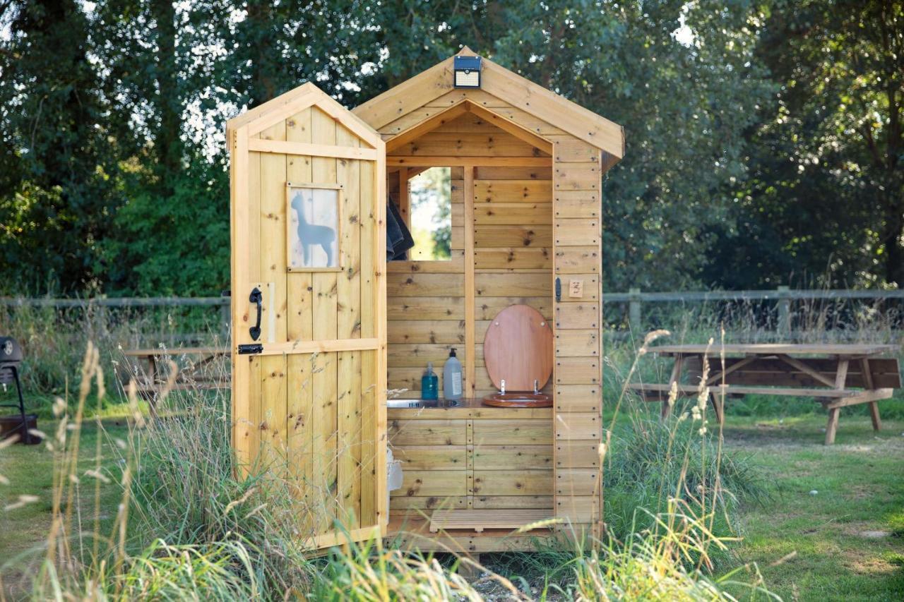 Horsley Hale Farm Glamping Hotel Ely Exterior photo